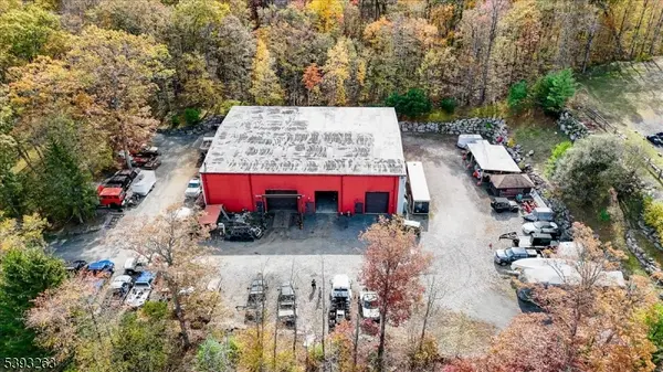 865 Burnt Meadow Rd, West Milford Twp., NJ 07421