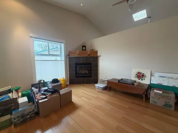 926 Newcastle TRL, Drumheller, AB T0J 0Y2