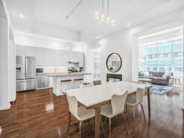 155 Dalhousie ST #523, Toronto C08, ON M5B 2P7
