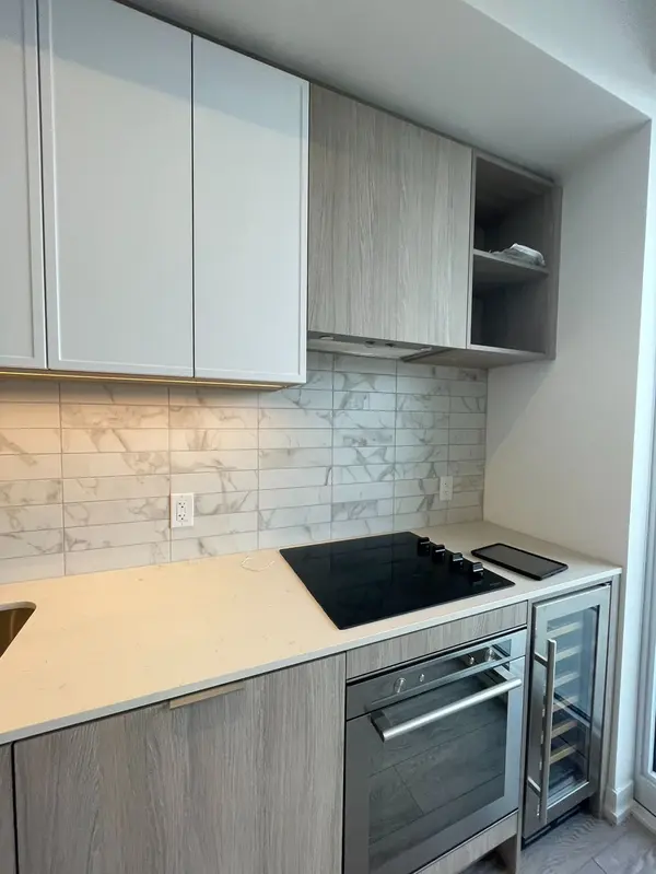 2020 Bathurst ST #617, Toronto C03, ON M5P 0A6