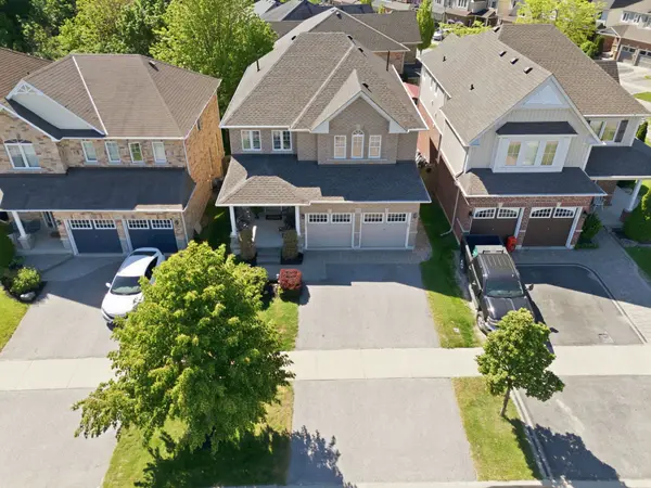 337 Bons AVE, Clarington, ON L1C 0A2