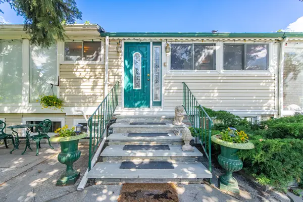 43 Ridgemoor AVE, Toronto E06, ON M1N 1M5