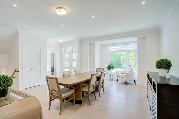 3B Norbury CRES, Toronto E09, ON M1P 3J7