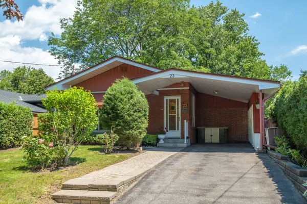 23 Gaiety DR, Toronto E09, ON M1H 1B9