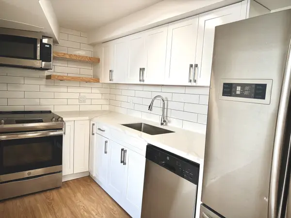 447 Harcourt BLVD, Oshawa, ON L1H 6V8