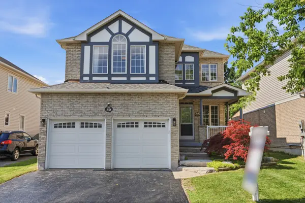 30 Weldon ST, Whitby, ON L1R 2T4