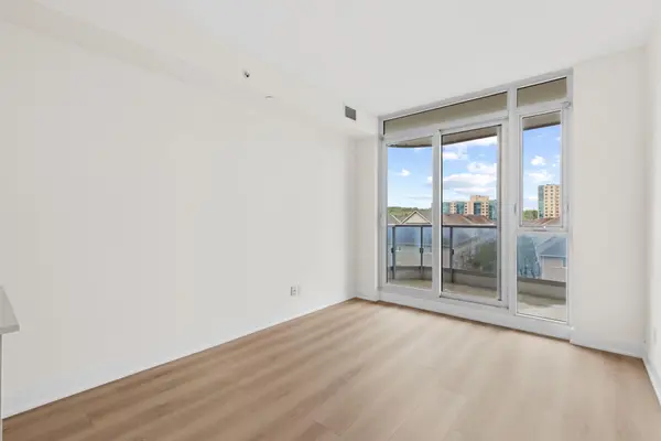 9471 Yonge ST #533, Richmond Hill, ON L4C 0Z5