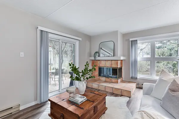409 Mariners WAY, Collingwood, ON L9Y 5C7