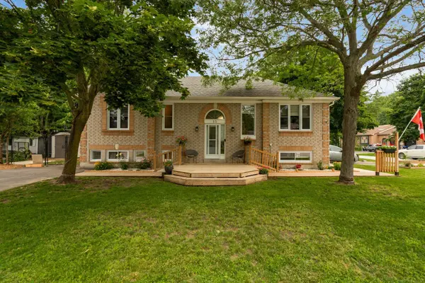 52 Harbour CRES, Wasaga Beach, ON L9Z 1G5