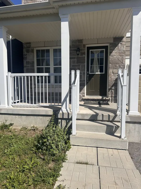 9 Catamaran DR, Wasaga Beach, ON L9Z 0J2