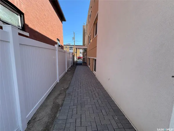 2125 LORNE STREET #2A, Regina, SK S4P 2M6