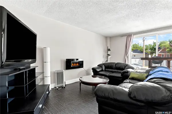 320 5th AVENUE N #205, Saskatoon, SK S7K 2P5