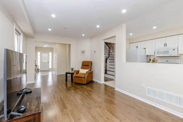 35 Prince CRES, Brampton, ON L7A 2C8