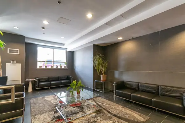 812 Lansdowne AVE #911, Toronto W02, ON M6H 4K5