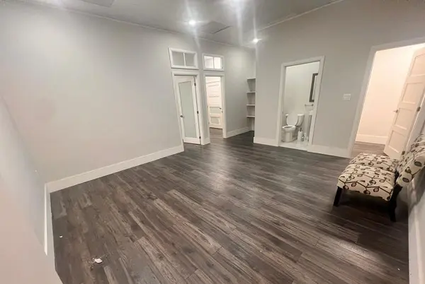 3495 Rebecca ST #208, Oakville, ON L6L 6X9