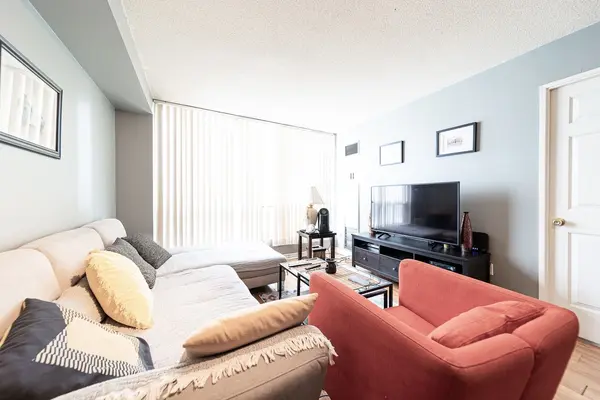 101 Subway CRES #1601, Toronto W08, ON M9B 6K4