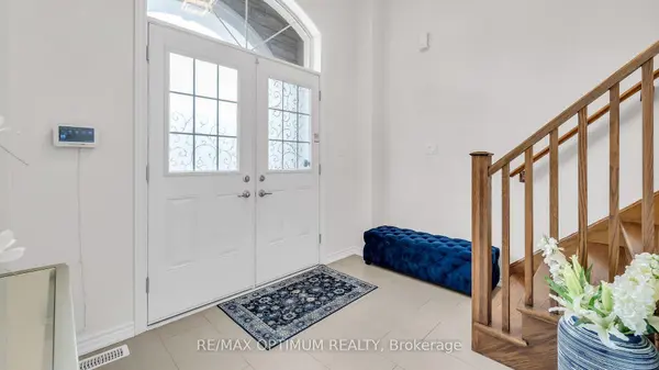 450 Brisdale DR, Brampton, ON L7A 4J4