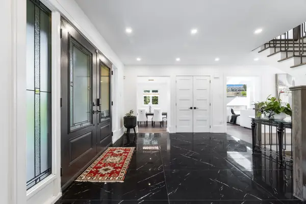 6 Country Lane DR, Caledon, ON L7E 0B4