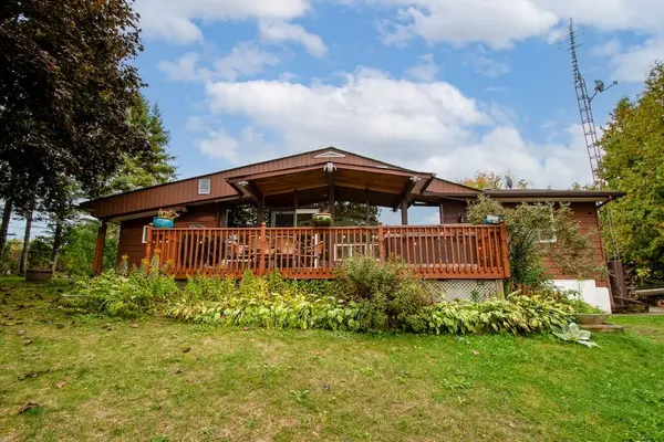 275 Muskie Mile LN, Trent Hills, ON K0L 1Z0