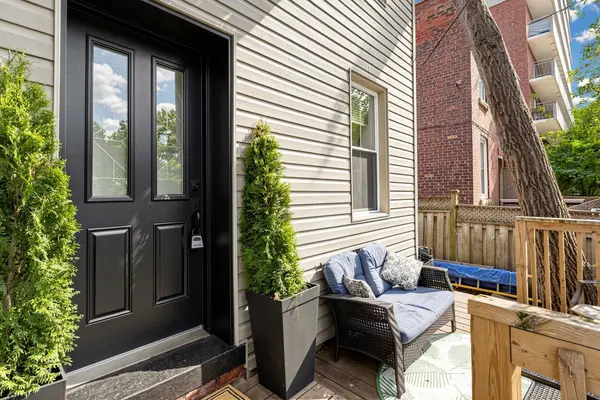 24 Patrick ST, Hamilton, ON L8N 1Z5