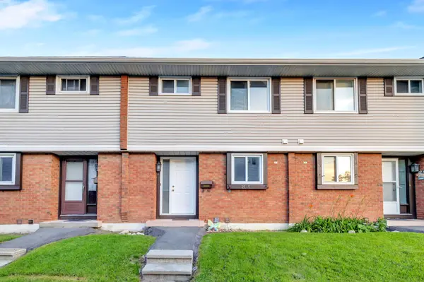 5 Hadley CIR #21, Bells Corners And South To Fallowfield, ON K2H 6P1