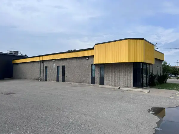 353 Bathurst ST, London East, ON N6B 3K8
