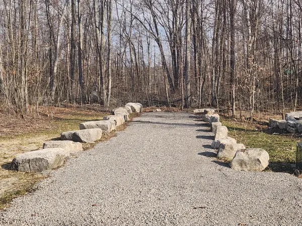 3037 Finley RD, Selwyn, ON K0L 2H0