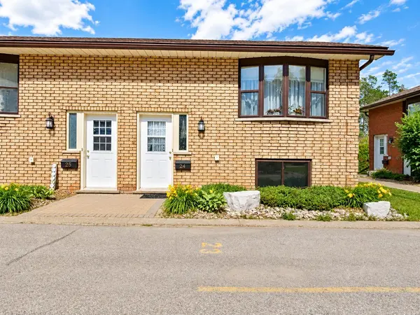 115 Mary ST W #24, Kawartha Lakes, ON K9V 2N7
