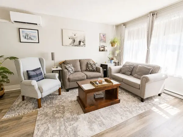 115 Mary ST W #24, Kawartha Lakes, ON K9V 2N7