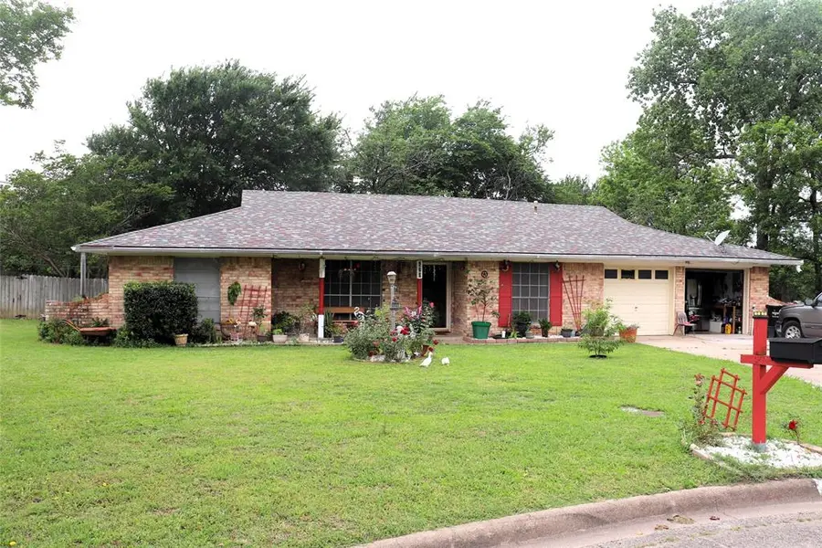 620 Mink Drive, Greenville, TX 75402