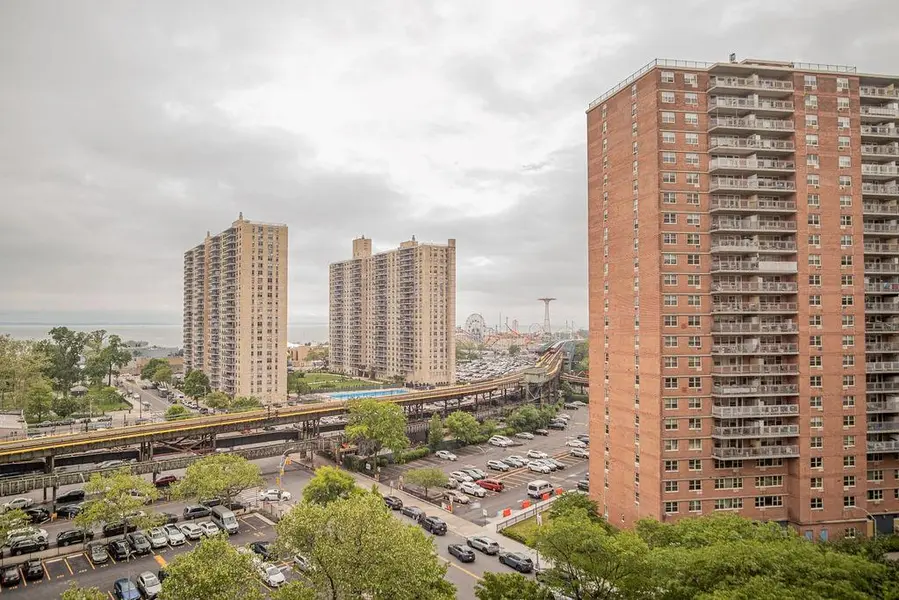 2915 West 5th ST #11F, Brooklyn, NY 11224