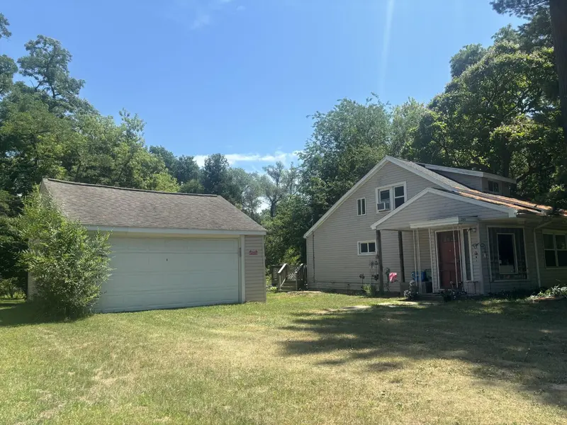 2545 Massena AVE, Commerce Twp, MI 48382