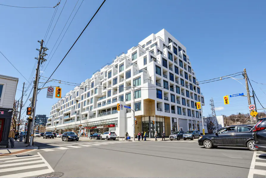 280 Howland AVE #622, Toronto C02, ON M5R 0C3