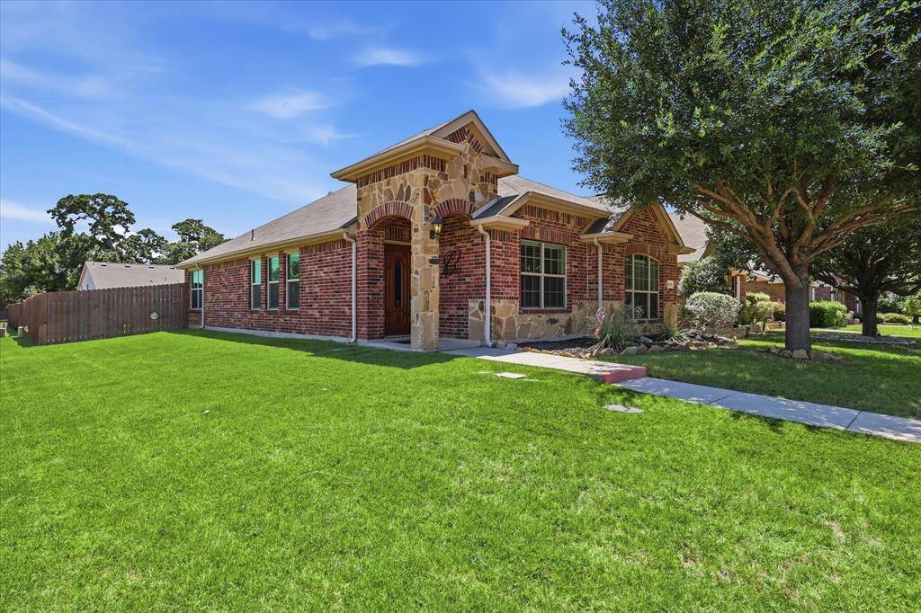 9024 Stewart Street, Cross Roads, TX 76227