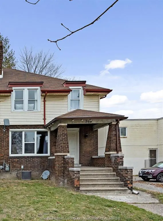 568 ASKIN, Windsor, ON N9B 2X4