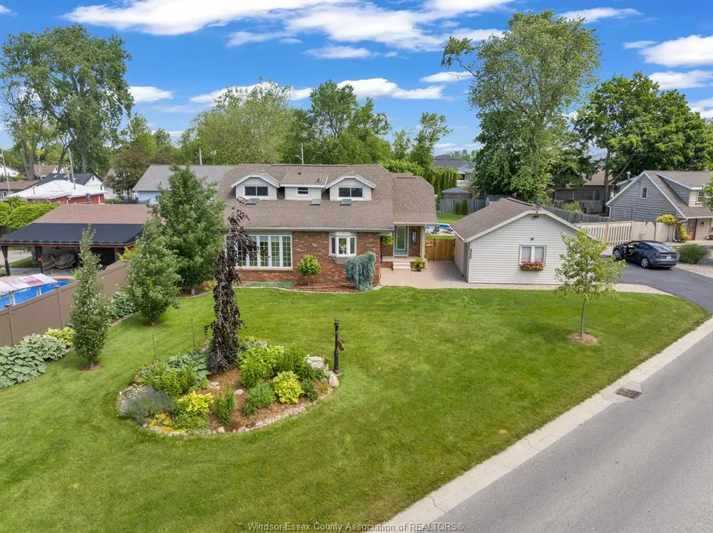 320 LAKEVIEW Avenue, Kingsville, ON N9Y 2E3