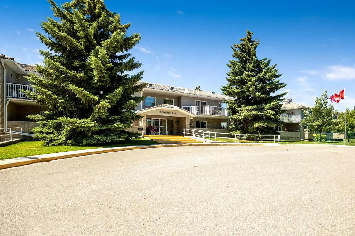 410 7 ST SW #205, High River, AB T1V 1B7