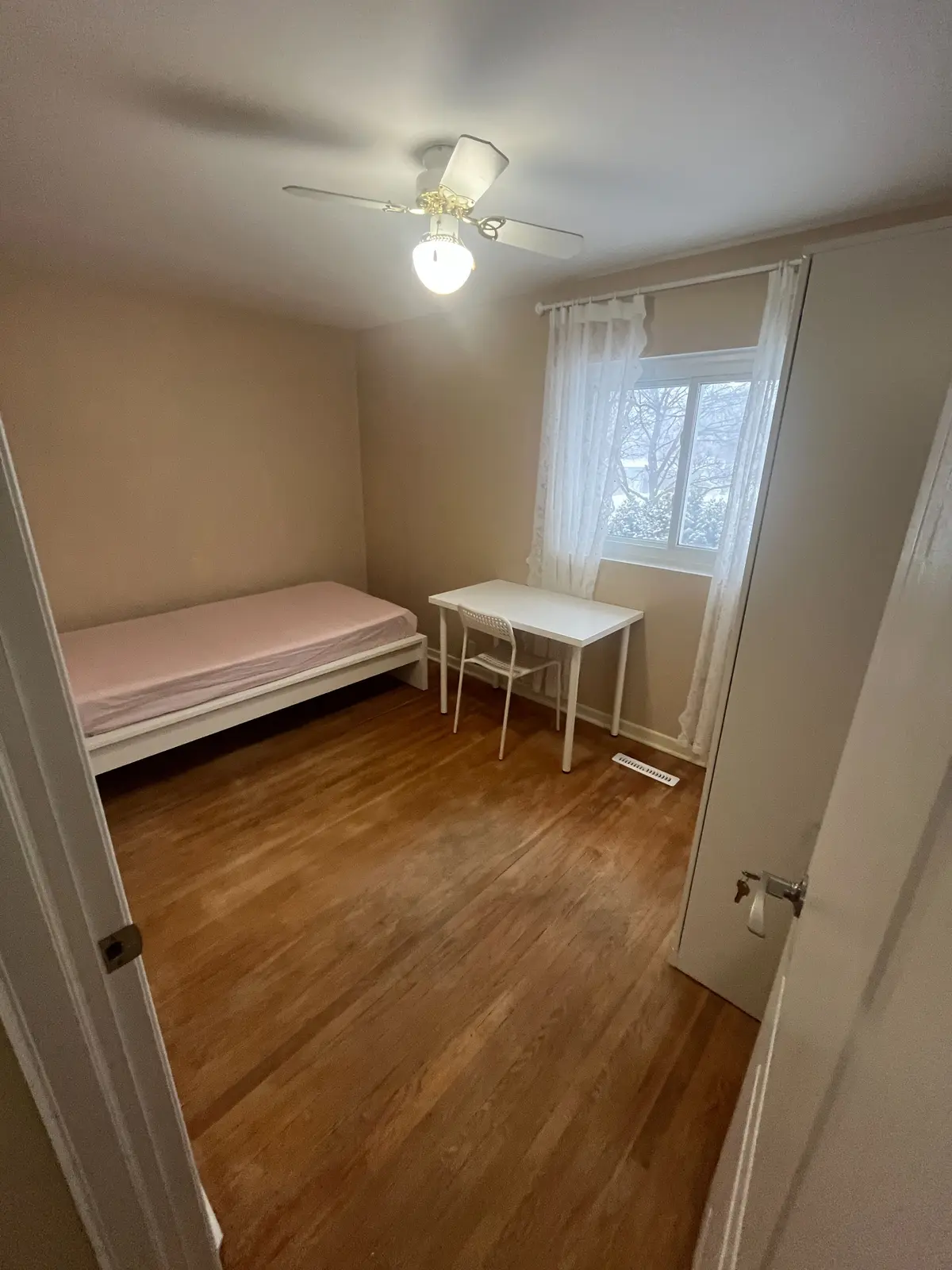 Address not disclosed, Toronto E09, ON M1G 3P4