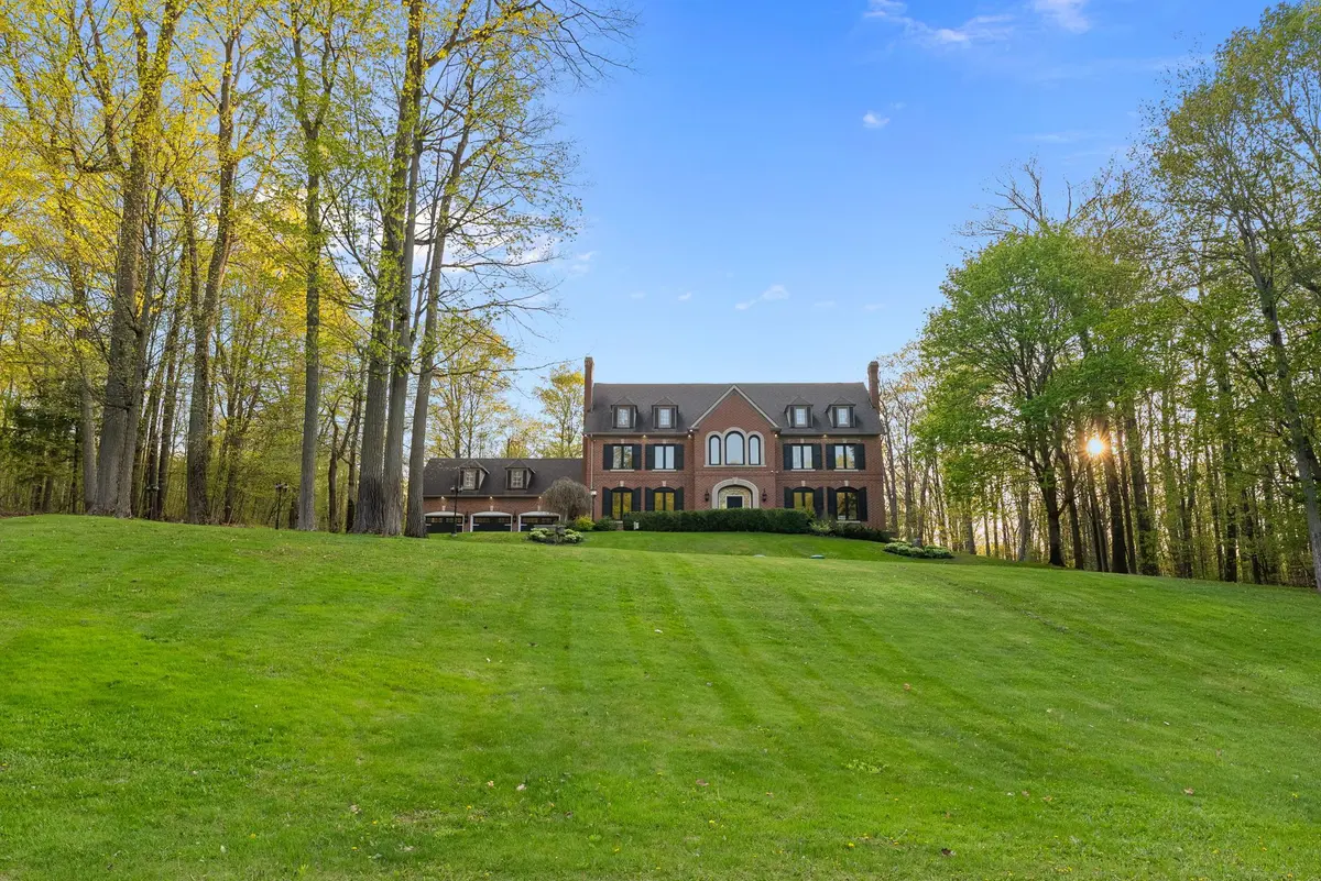 10 Oakview PL, Uxbridge, ON L9P 0L1