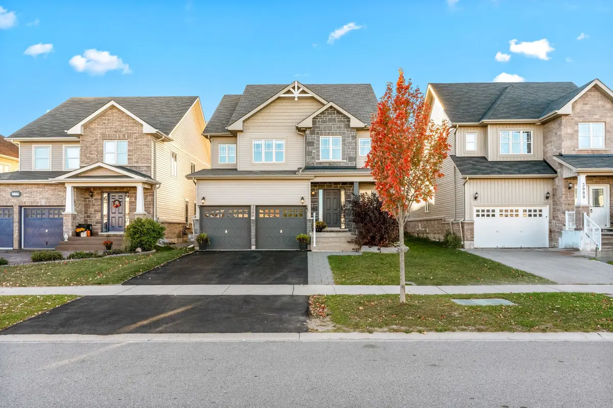 3086 Emperor DR, Orillia, ON L3V 0G4
