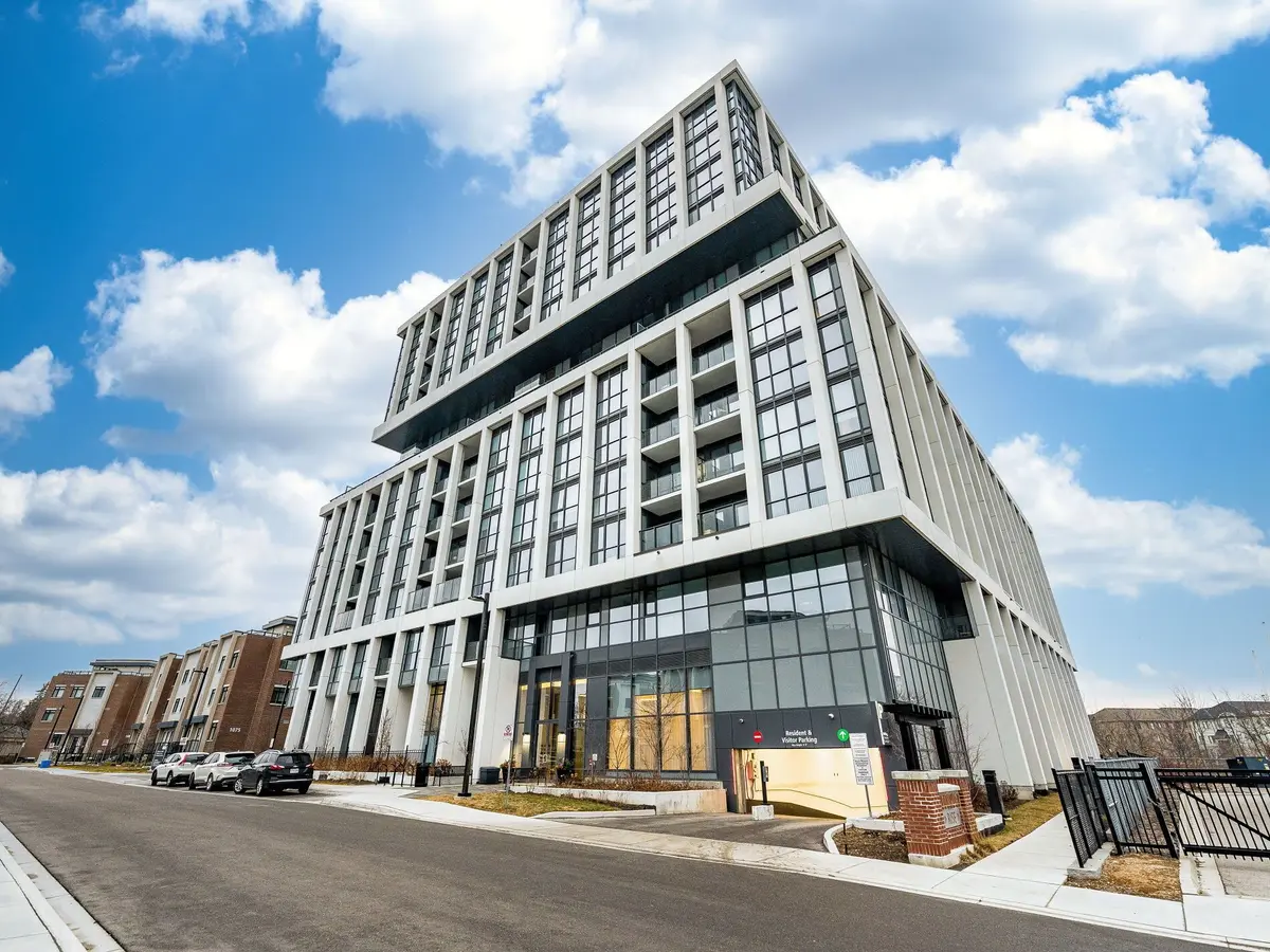 1063 Douglas McCurdy Common #303, Mississauga, ON L5G 0C5