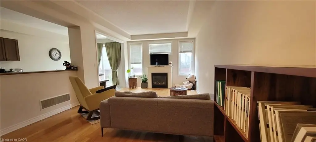 2019 Trawden WAY #36, Oakville, ON L6M 0M3