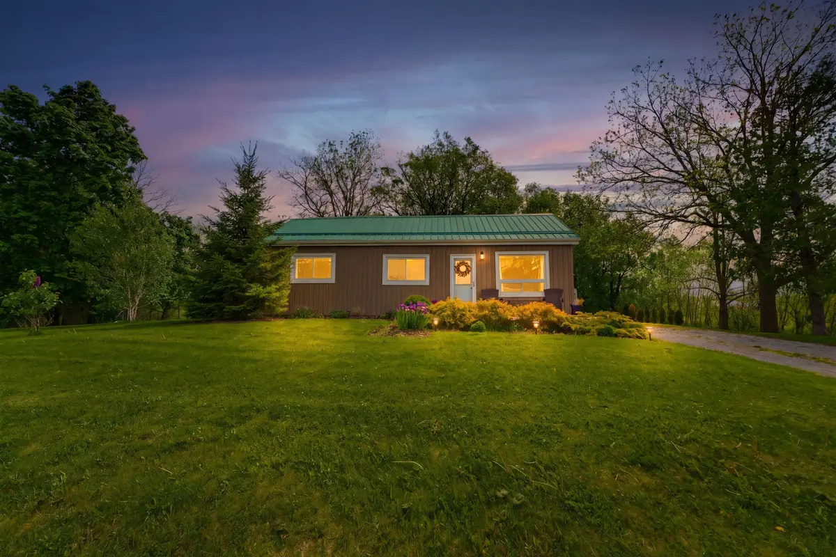 1390 Mckenzie RD, Haldimand, ON N3W 2C2