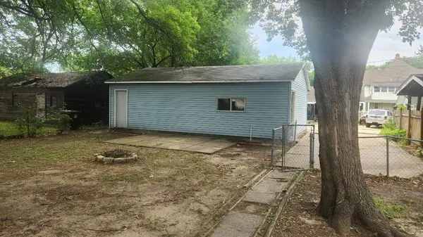 1518 9th Avenue, Rockford, IL 61104