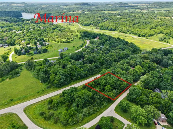 6 Black Oak Trail, Galena, IL 61036