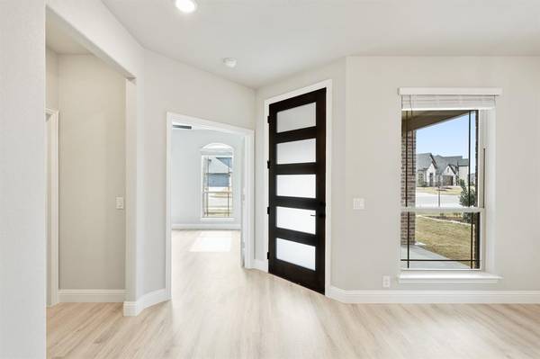 7825 Barley Field Street, Joshua, TX 76058