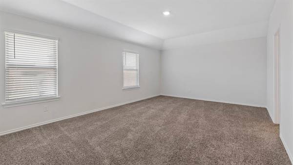 4114 Thistle Drive, Sanger, TX 76266