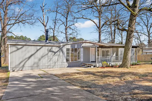 6949 Klug Pines Road, Shreveport, LA 71129