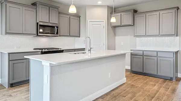 105 HUGO Court, Rhome, TX 76078