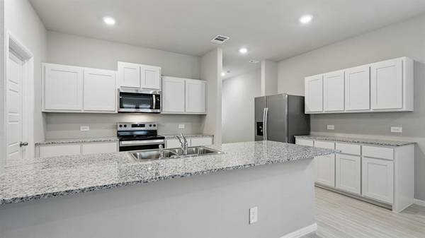 3128 MAPLE ORCHARD Lane, Fort Worth, TX 76140